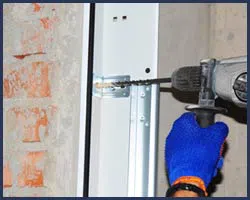 Santa Monica Neighborhood Garage Door Santa Monica, CA 310-844-1857 Santa Monica Neighborhood Garage Door Santa Monica, CA 310-844-1857 - side-door-repair-t-22-gr-23m